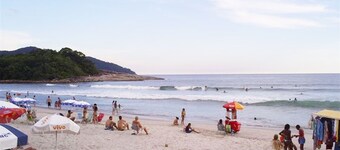Camburizinho NĂR PONTE 100 mt frĂ„n stranden, med hem, 4 sovrum (2 badrum)