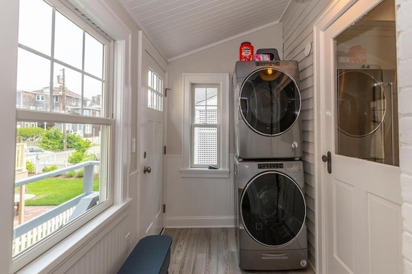 Newly renovated Back Porch with Extra Capacity stacked W/D.
