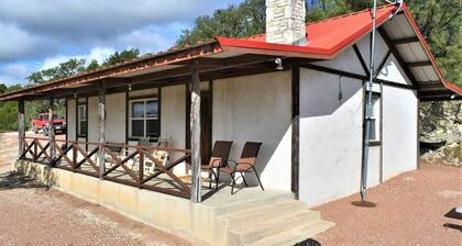 Maner Lodge getaway, views from 1 of highest elevation pts, BBQ, 30min FBG