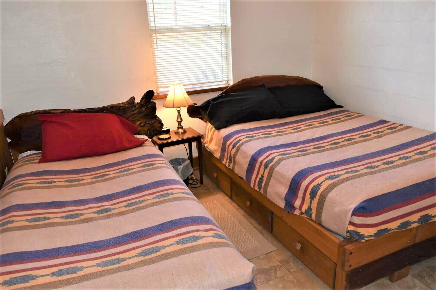 2 habitaciones y ropa de cama 
