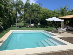 Innenpool, Außenpool