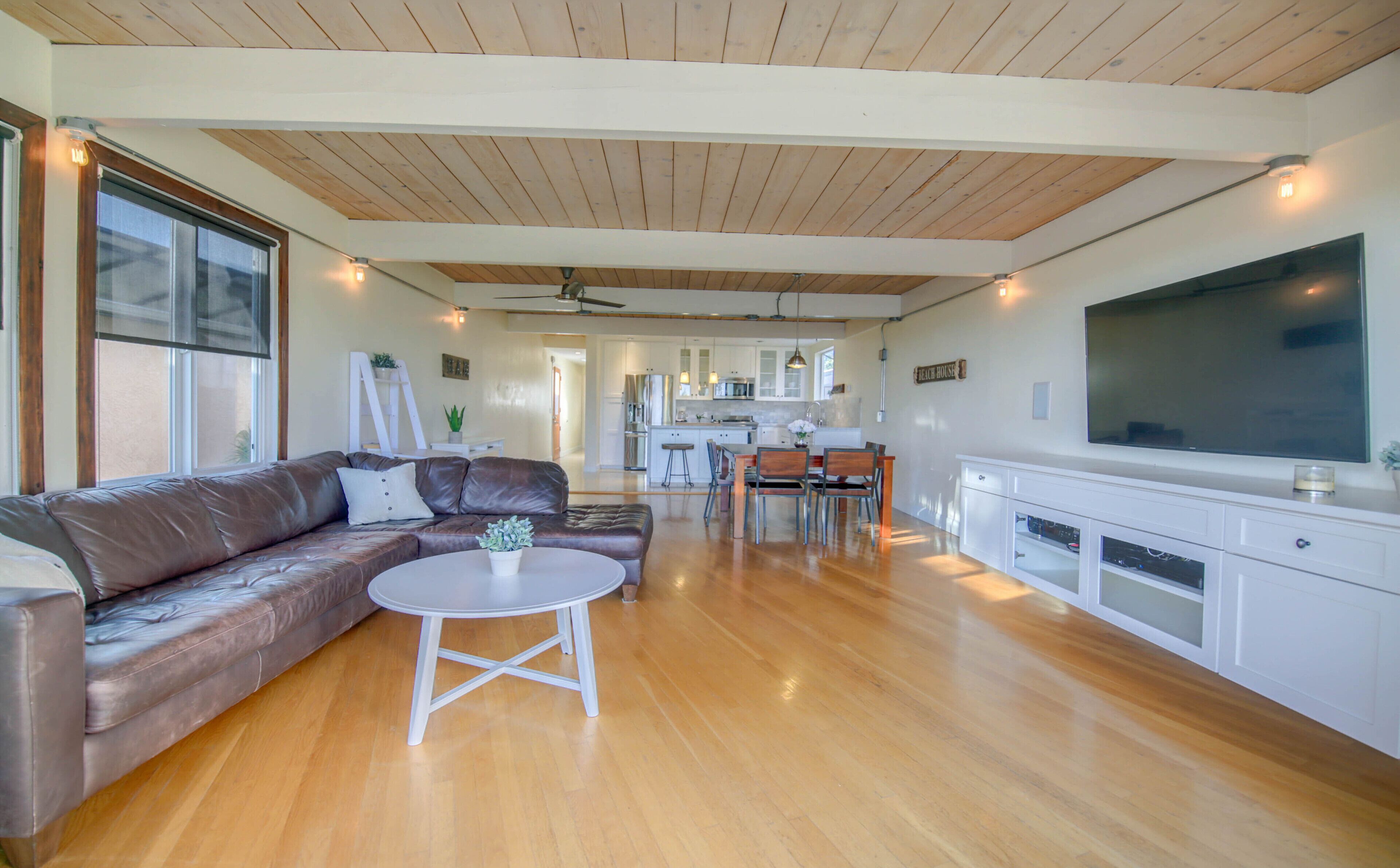 Eco-Friendly Mount Soledad Pad with Views and Heated Pool