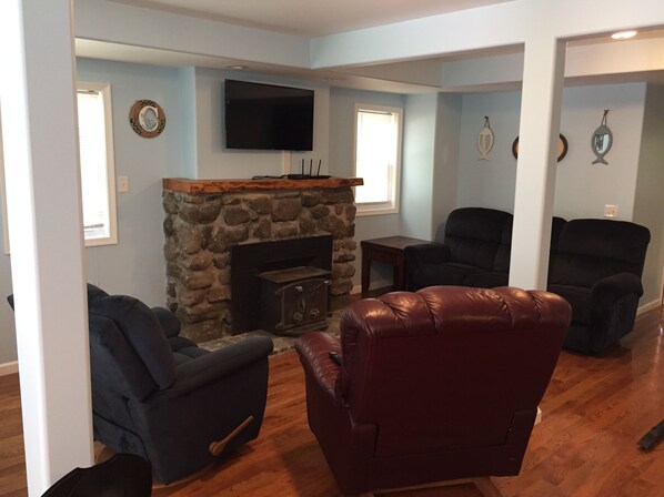 Téléviseur, lecteur de DVD