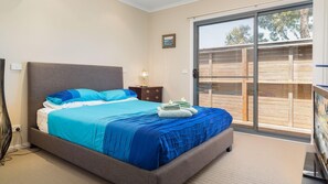 3 chambres, fer et planche à repasser, accès Internet