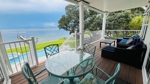 Outdoor dining - Pvt Beach & Dolphin Views @ Seahorse Retreat: Htd Pool + Jacuzzi + Dock + Games (Mary Esther)