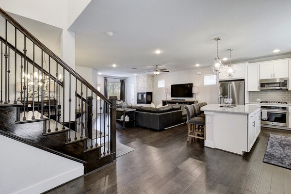 Great open concept to entertain