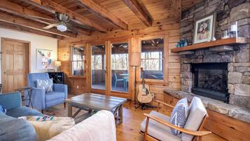 Smart TV, fireplace, DVD player, books