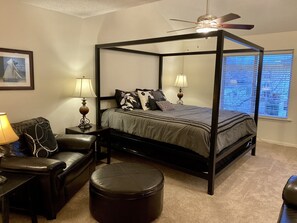 5 عدّة غرف نوم ومكتب ومكواة/لوح كي وسرير سفر