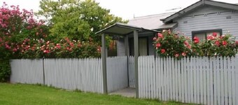 Bluebells Cottage Central Albury