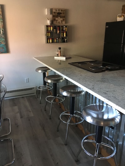 SPRING BREAK COMING. Reserve now with 10% discount! Last Minute booking special.