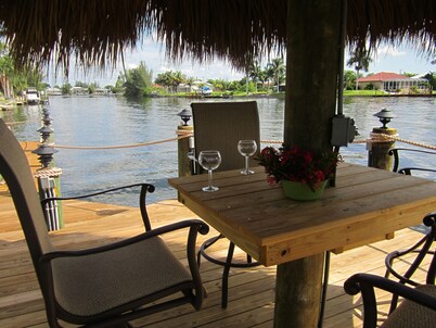 Spectacular Water Views from Every Bedroom! 4 Intersecting Canals! 