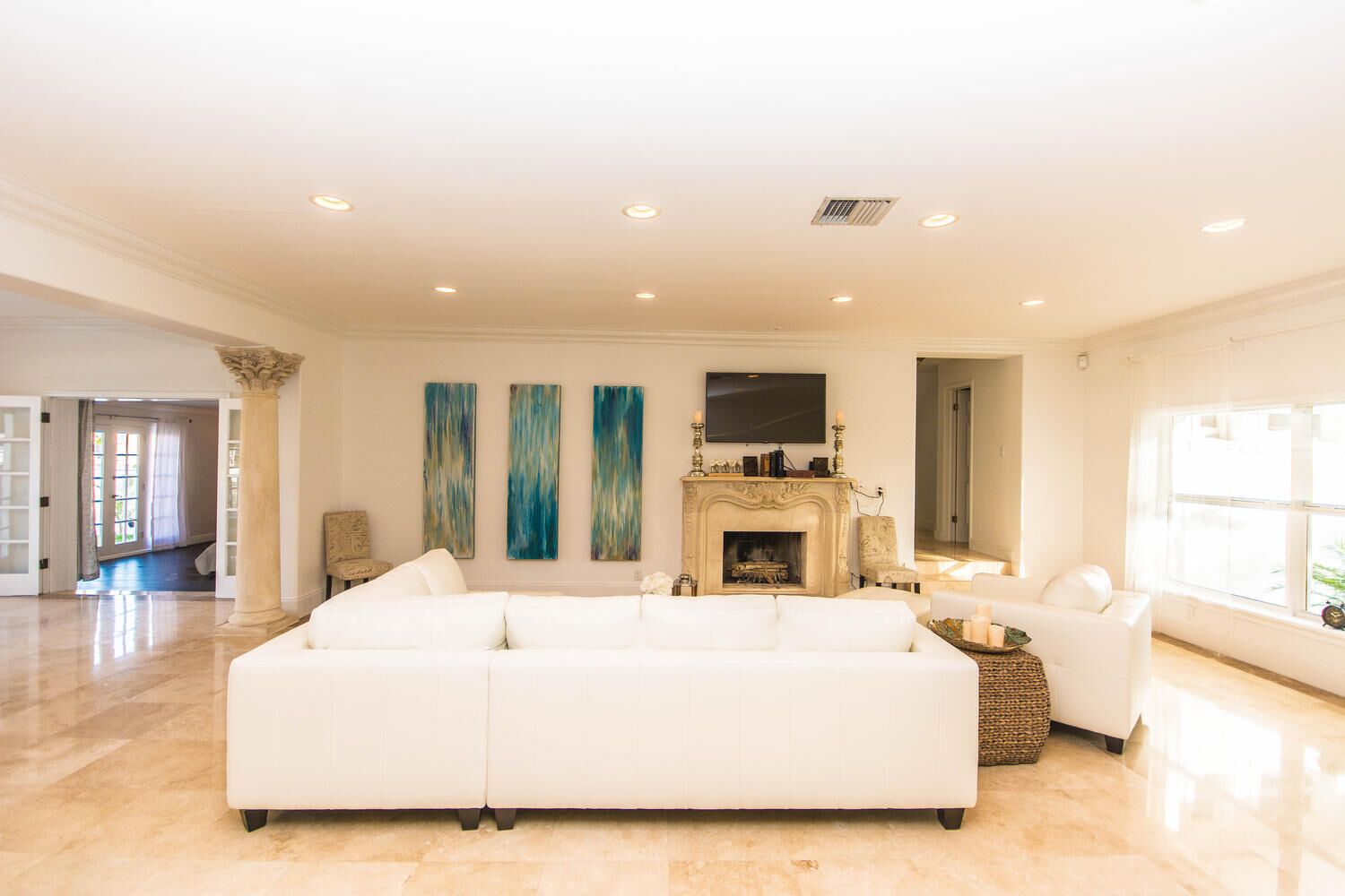 Magnificent 6BR WATERFRONT Home! Pool, Tiki & Dock!