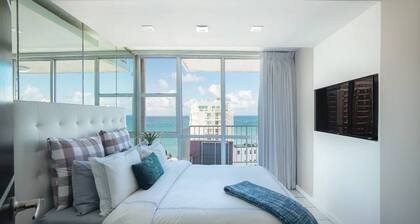 Ocean View 19 floor STUDIO Apt In the Condado Area NO PARKING