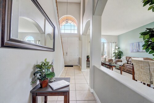 Disney Area Villa, 5 BDRM in Gated Aviana Resort with Pool, Spa, Wi-Fi