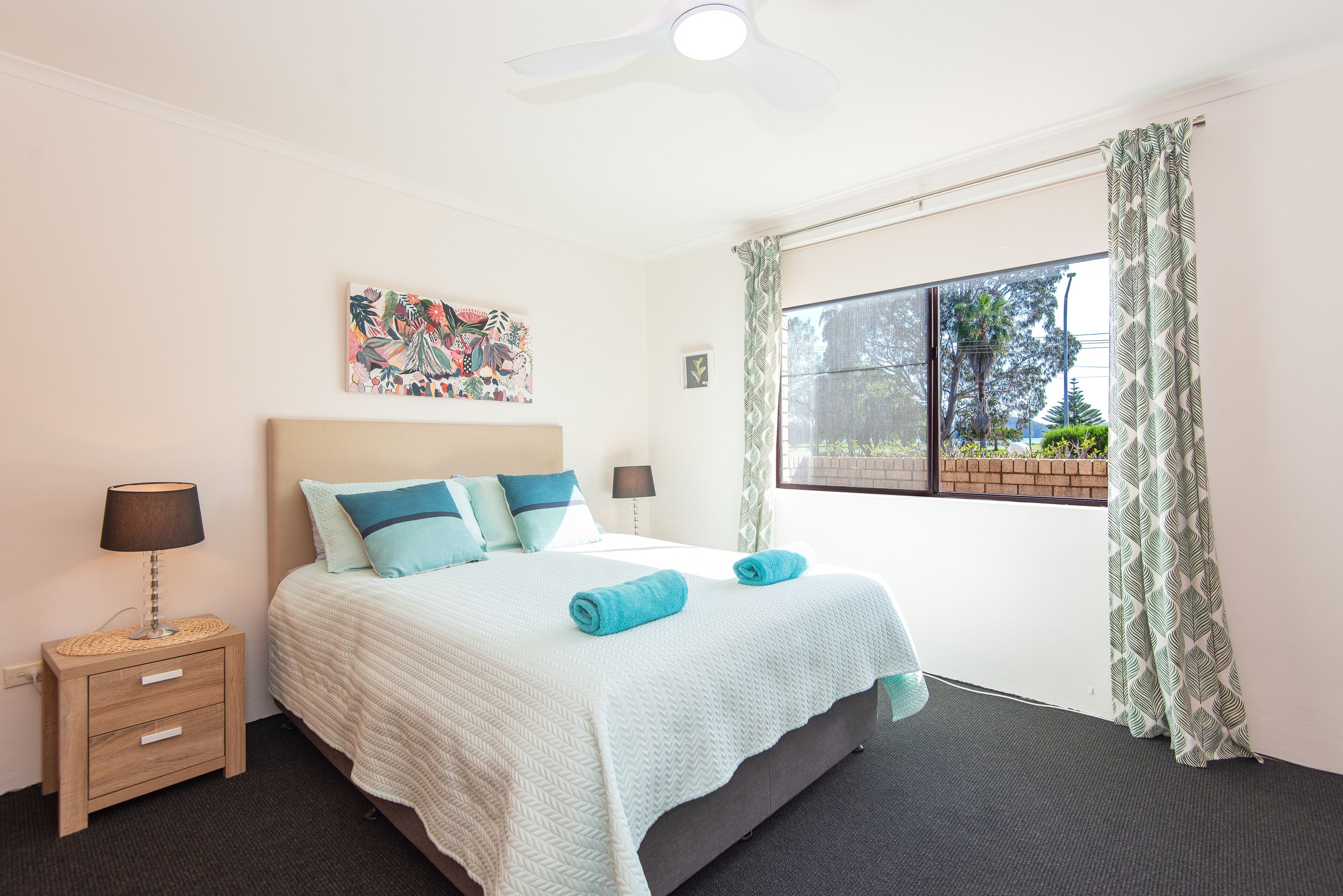 2 bedrooms, desk, iron/ironing board, free WiFi