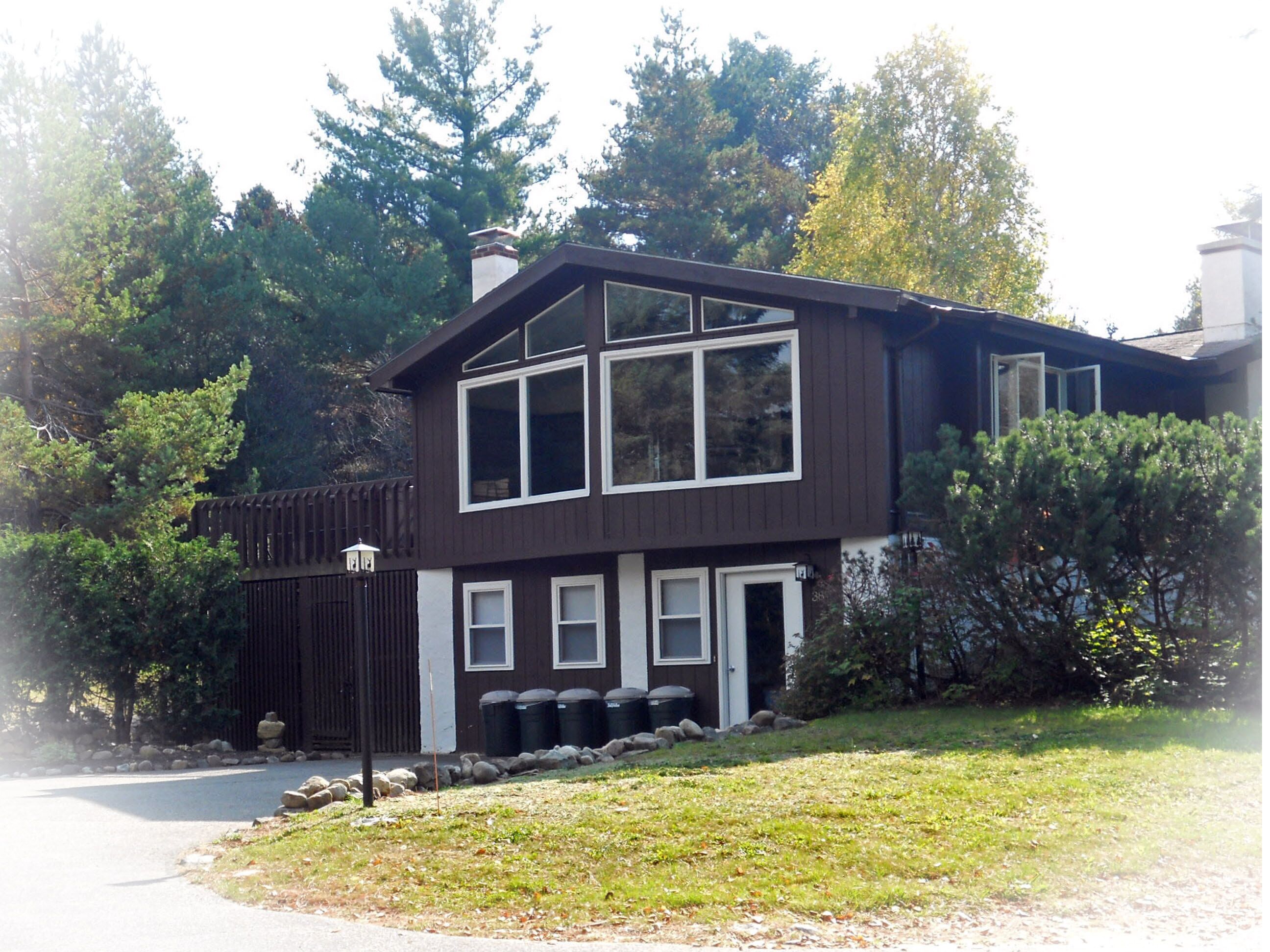 Retreat Between The Lakes