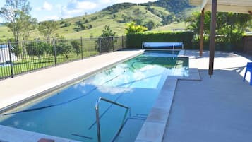 Piscina all'aperto
