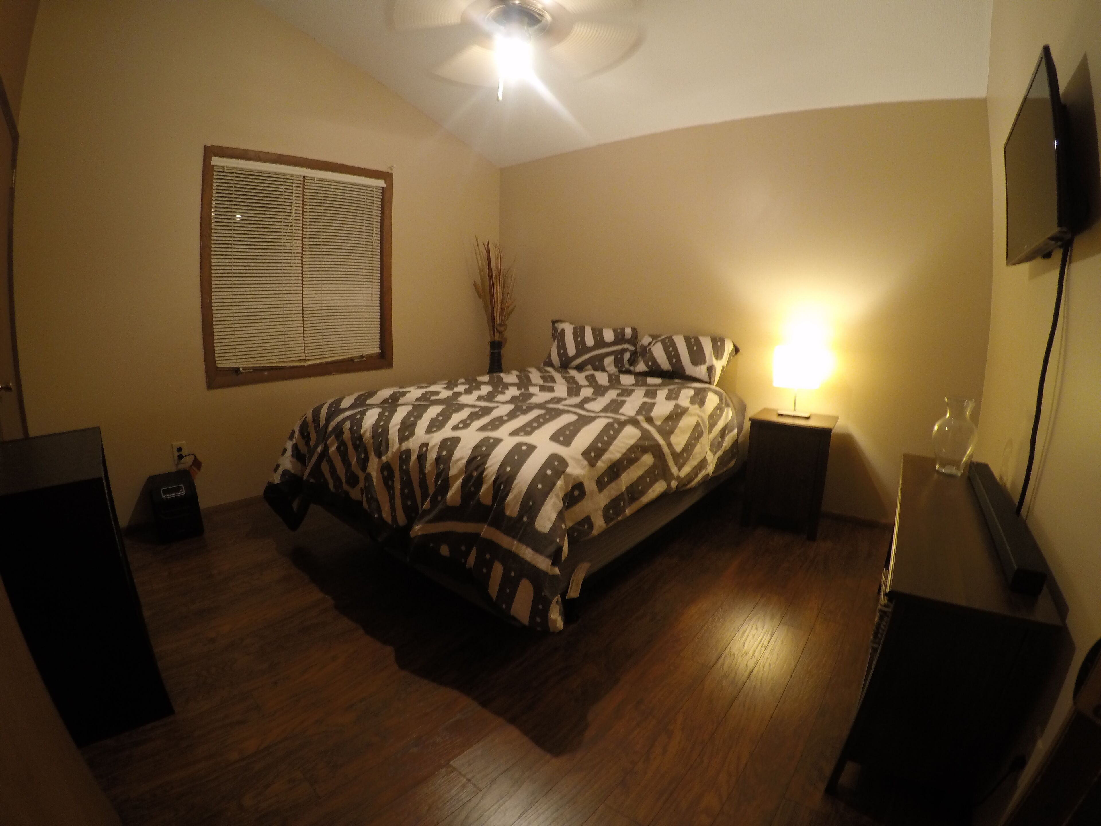 Warm And Cozy Contemporary Chalet