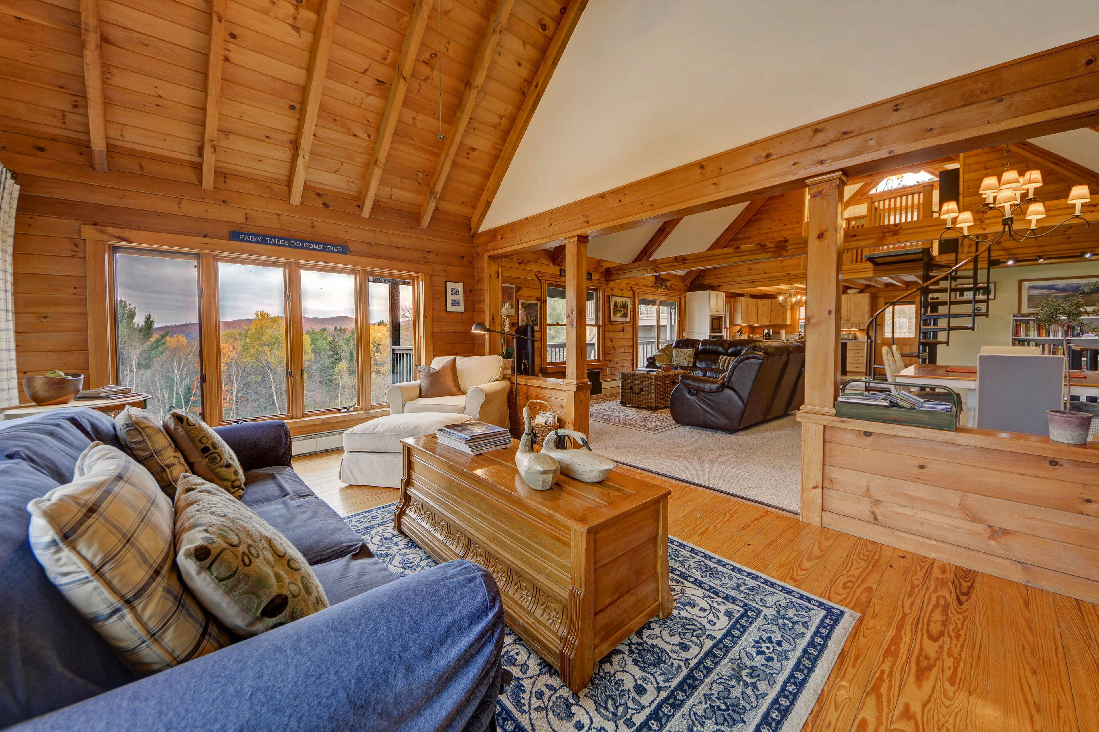 Rustic Elegance Log Home 