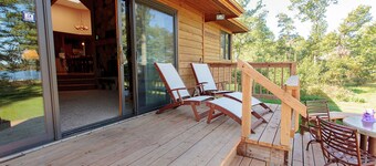 Private Peninsula With 3,000 Feet Of Lakeshore In The Heart Of Lake Country!