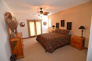 3 bedrooms, Internet - Condo 9-3, a spacious 3-bedroom poolside villa (San Felipe)