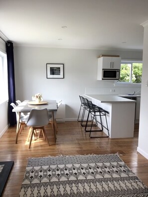 Dining - Great House! (Otematata)