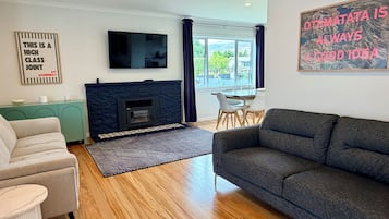 TV connectée, cheminée