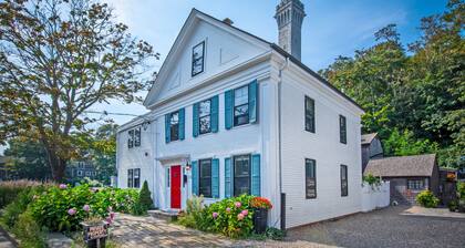 Emplacement idéal, centre-ville historique: 1er étage, 4 chambres, 3 salles de bain