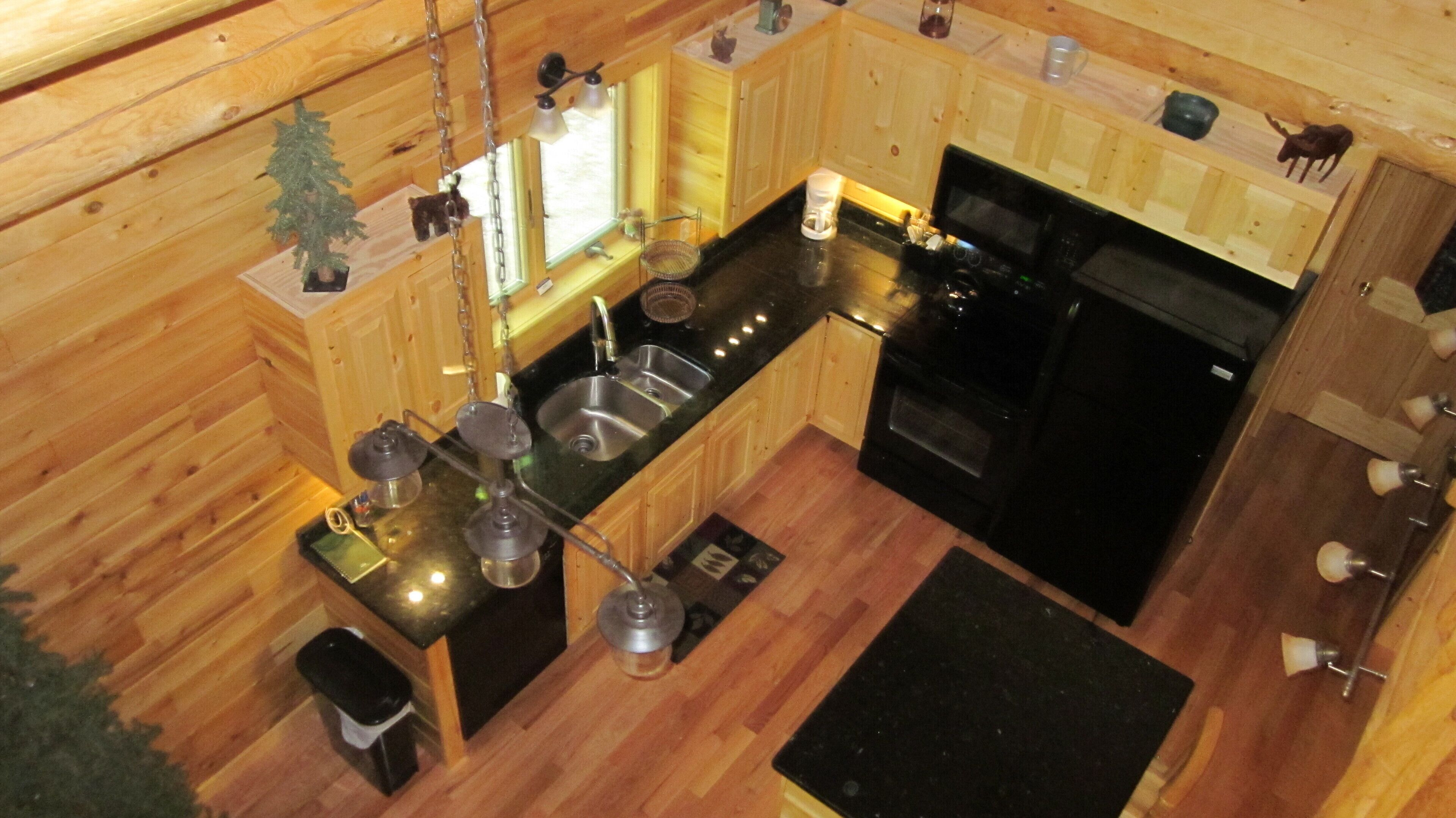 Relaxing Log Cabin Retreat minutes from Whiteface