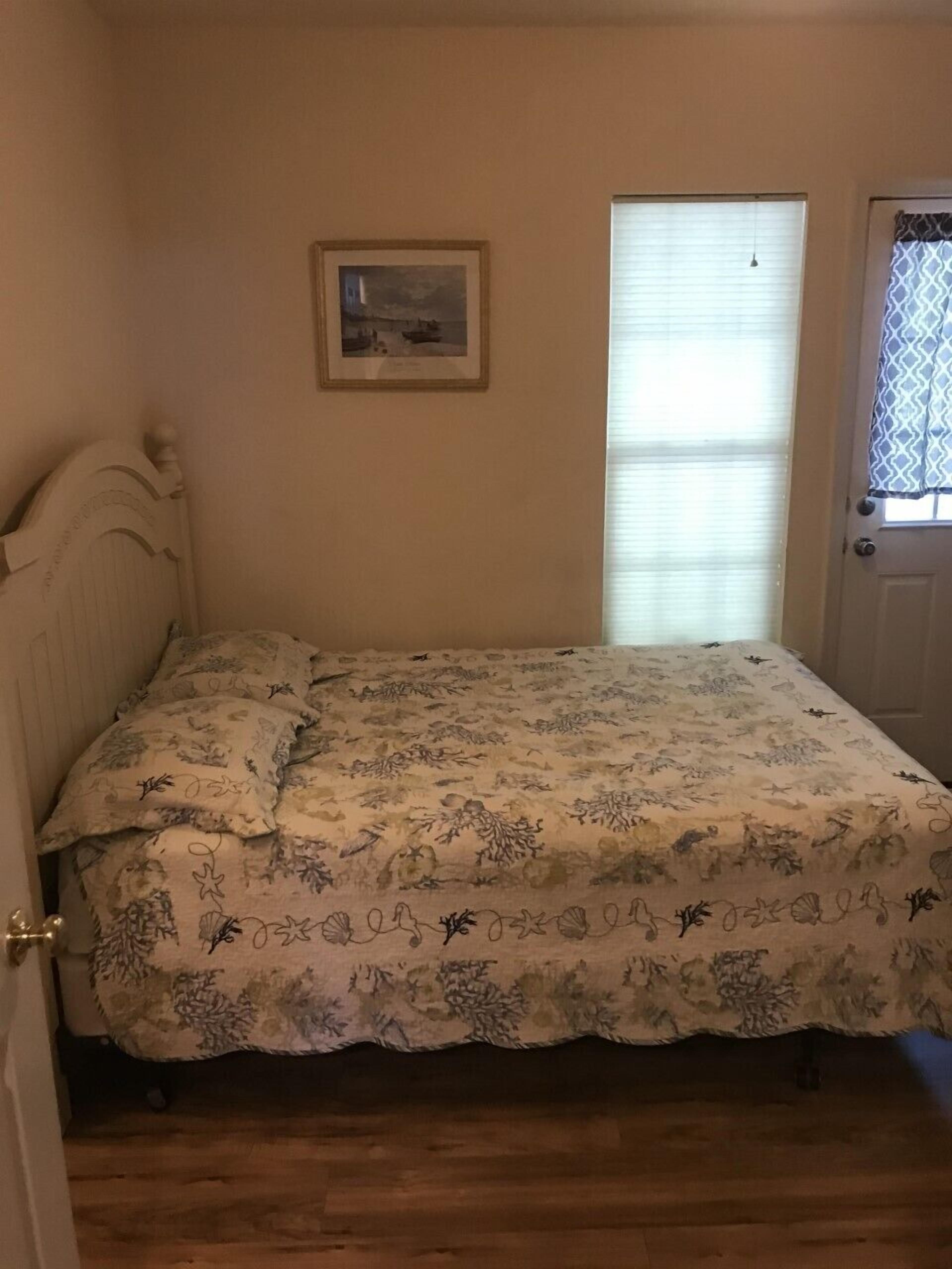 4 Blocks to Beach, 4BR, 3.5BA, Great for Families/Pets OPEN For rental 2023/2024