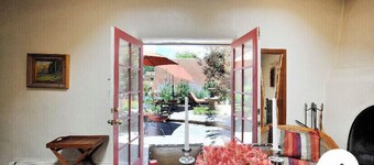 Beauty and Comfort- Location-Enclosed Patio-Hot Tub - Last Min.Deals!