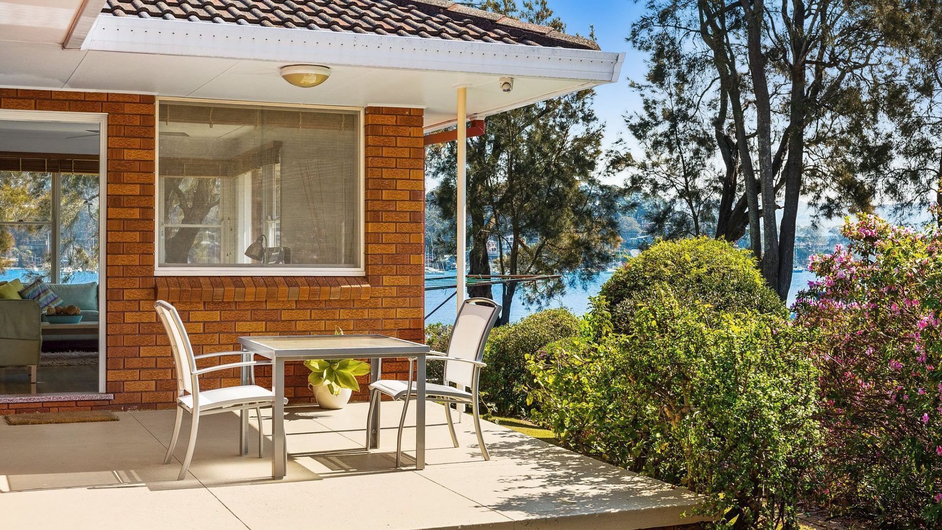 PALM BEACH COTTAGE by Palm Beach Holiday Rentals — image 10