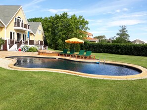 Outdoor pool - Orient Point Vacation Home Saltwater Pool and Five Bedrooms Book Summer Now (Orient Point)