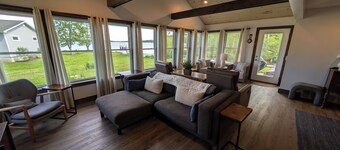 Peaceful Lakefront Cottage - Completely Renovated - Available Year Round!