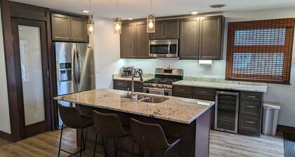 Peaceful Lakefront Cottage - Completely Renovated - Available Year Round!