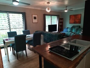 Interior - Daintree Holiday Accommodation (Cow Bay)