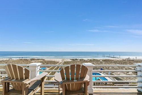 The Original Lulla-by the Sea Amazing Oceanfront Beach House W/Pool and Elevator