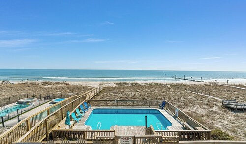  Lulla-by the Sea an Amazing Oceanfront Beach House With Pool and Elevator