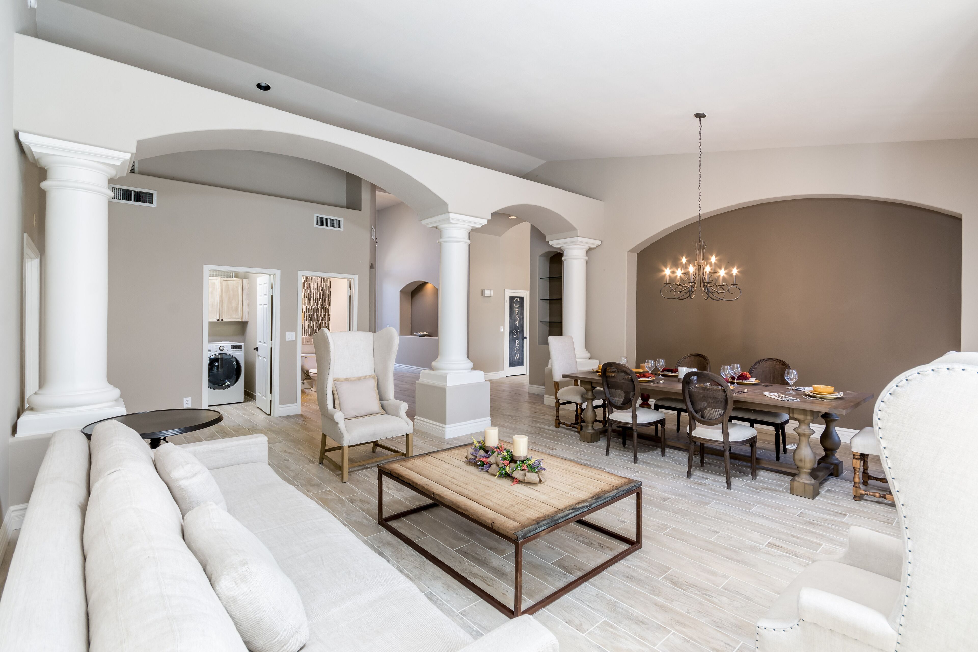 Remodeled luxury 4BR -- walk to Kierland!