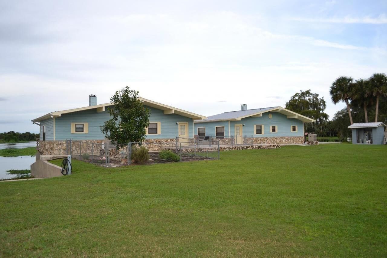 Pleasant Point River Retreat