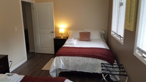 5 Schlafzimmer, Bügeleisen/Bügelbrett, kostenloses WLAN, Bettwäsche