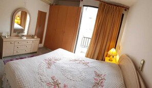 3 Schlafzimmer, Bügeleisen/Bügelbrett, WLAN, Bettwäsche