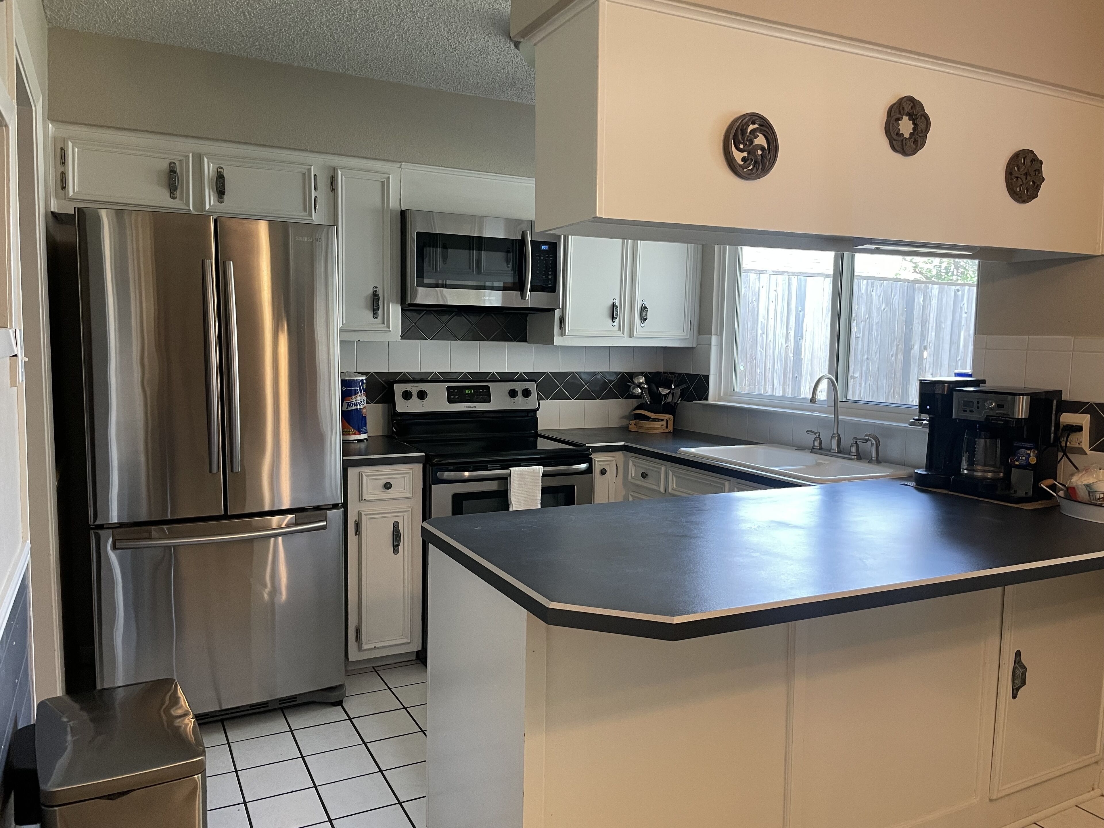 Great Home In The Middle Of Everything!!