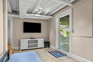 4 soverom, strykejern/-brett, reiseseng for barn og wi-fi (inkludert)