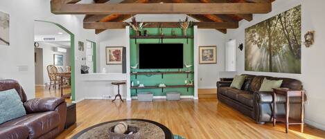 Smart TV, fireplace, video games, DVD player