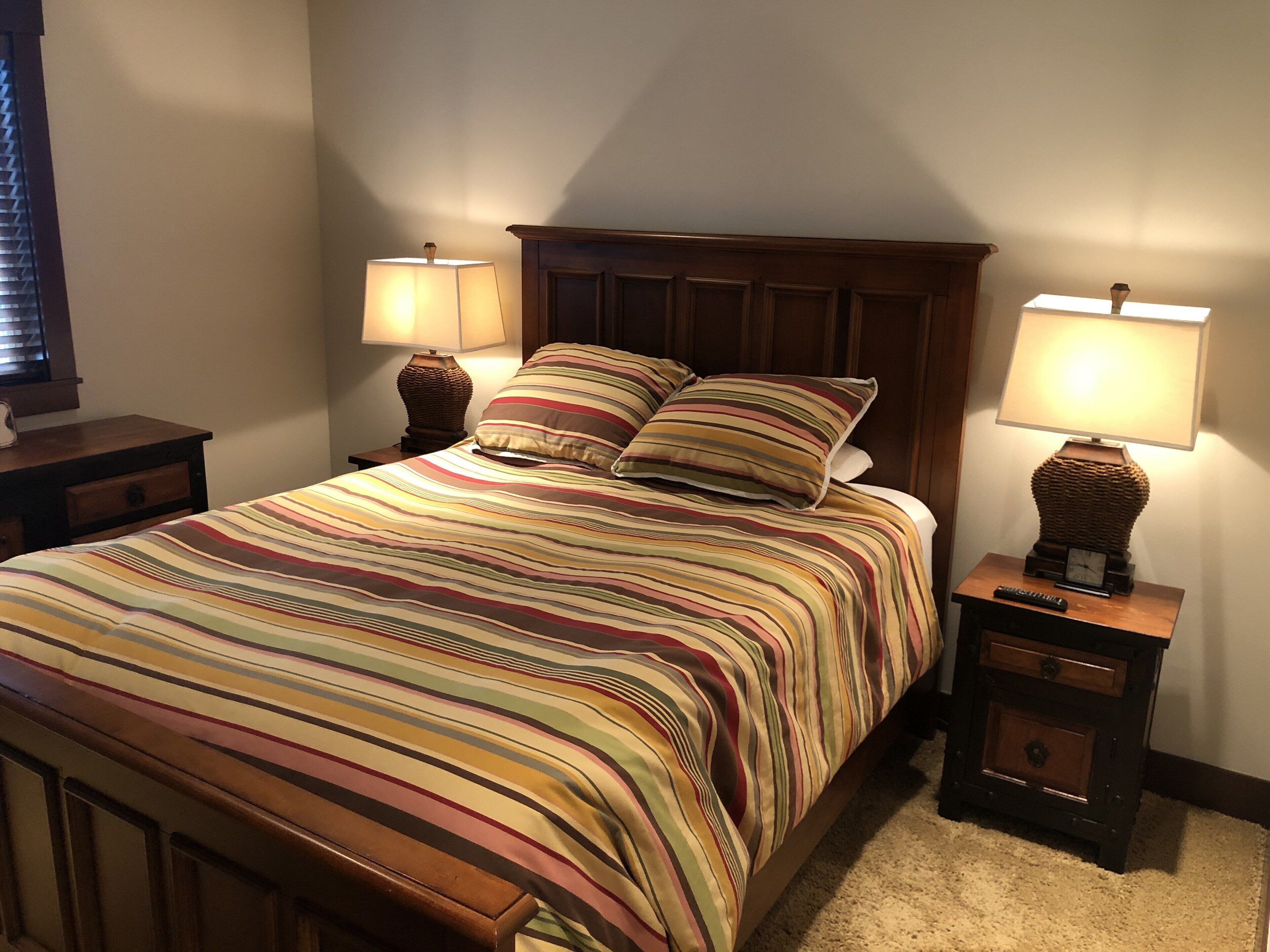 Upstairs guest suite with full bathroom 