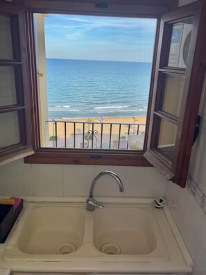 Interior - Valencia: Beautiful Apartment in the beach  (Valencia)
