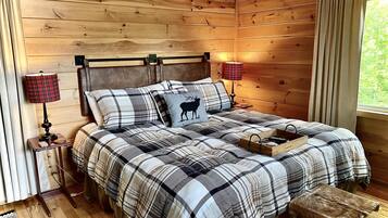 2 多间卧室、记忆海绵床垫、办公桌、熨斗/熨衣板