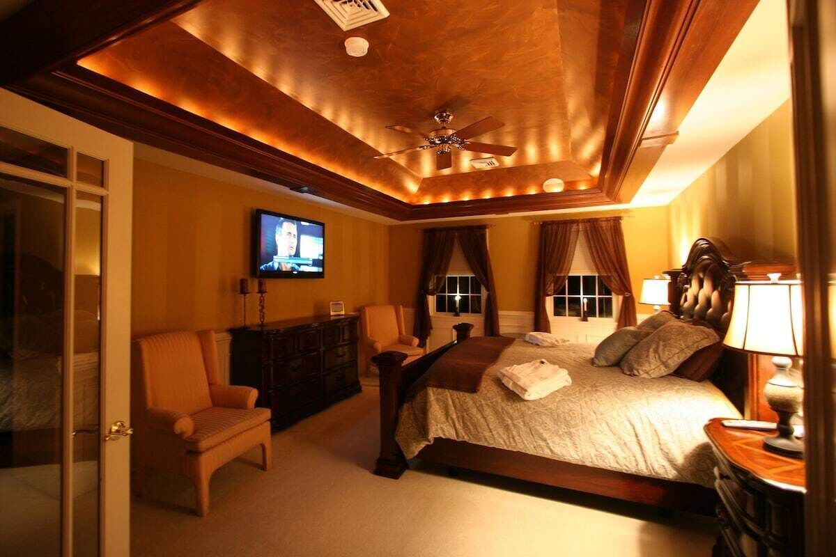 7 Schlafzimmer, Bügeleisen/Bügelbrett, kostenloses WLAN, Bettwäsche