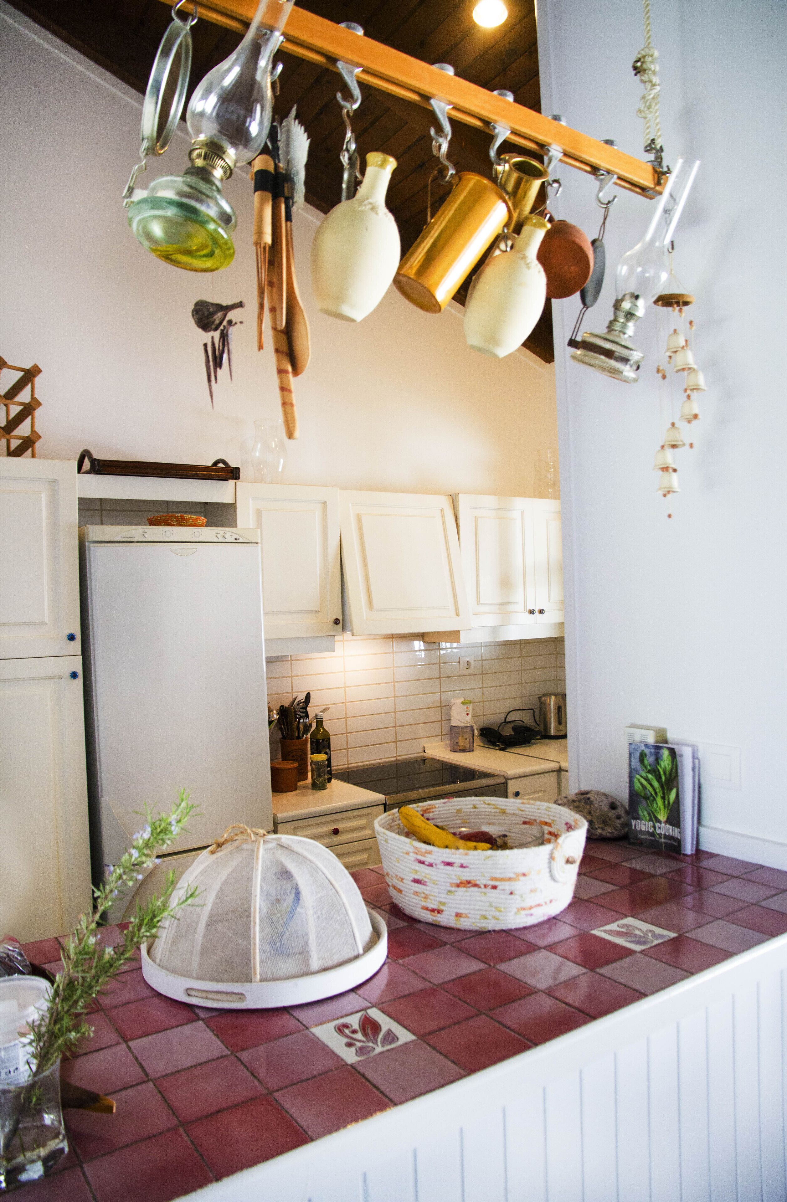 Rustic hilltop Villa with magnificent views and a unique sunrise